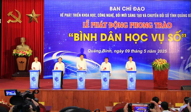 Phong trào “Bình dân học vụ số” tại tỉnh Quảng Bình: mỗi đoàn viên thanh niên sẽ là một “chiến sĩ số”