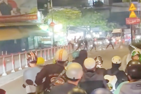 TP Hồ Chí Minh: truy xét nhóm thanh niên hỗn chiến gây náo loạn đường phố