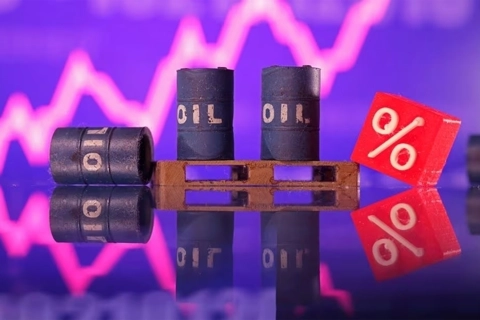 Giá xăng dầu hôm nay 6/9: lao dốc