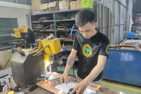 Định vị lại công nghiệp chế biến, chế tạo: Gia tăng giá trị trong chuỗi cung ứng toàn cầu