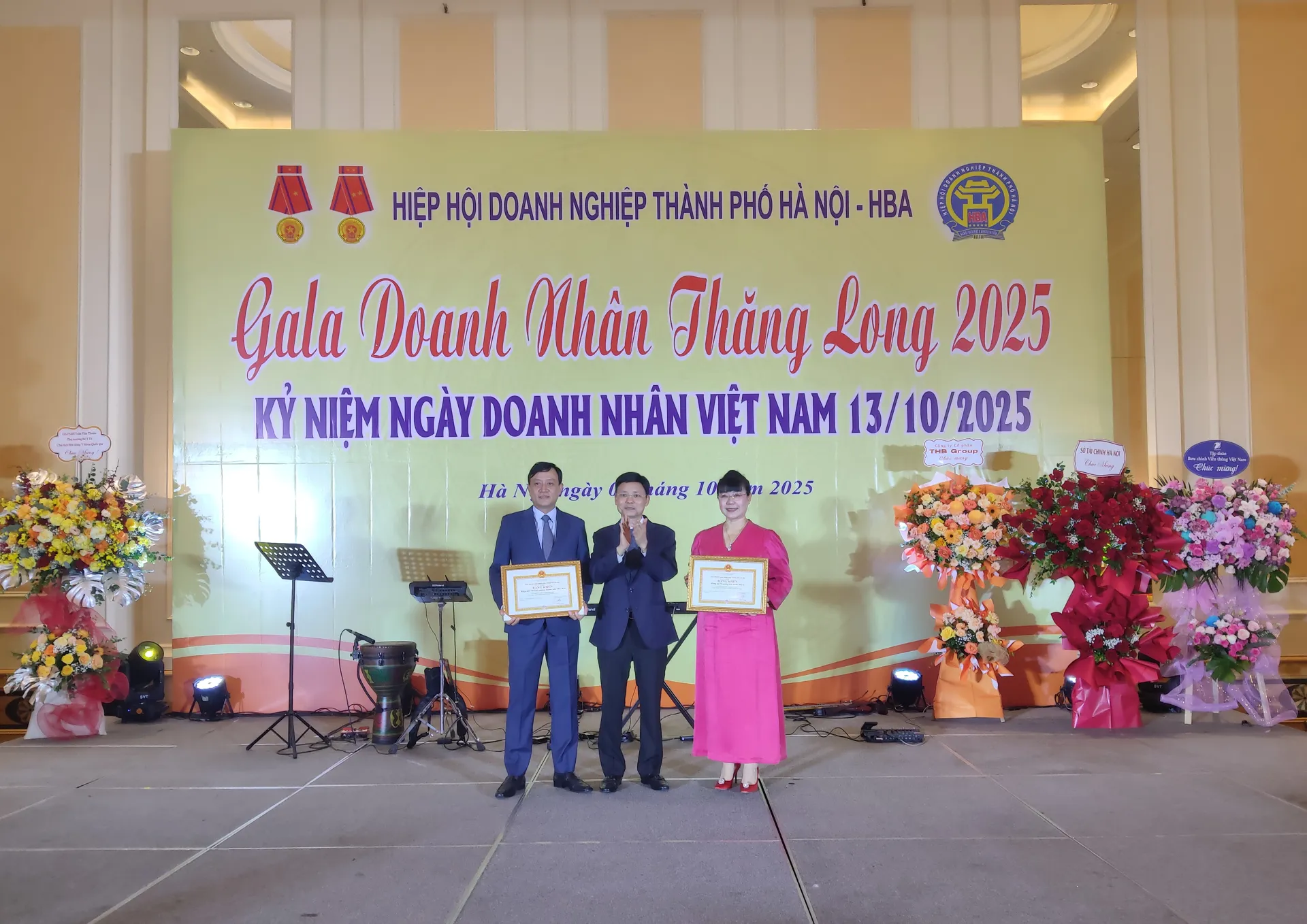 Hà Nội tôn vinh doanh nghiệp, doanh nhân Thủ đô tiêu biểu xuất sắc