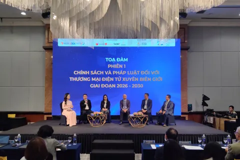 Bước chuyển quan trọng về thể chế và chiến lược để thương mại điện tử phát triển