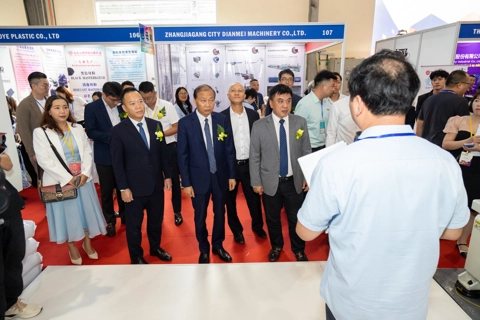 HanoiPlas 2025 tạo nền tảng giải pháp tiên tiến cho nhựa, cao su và tái chế
