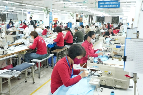 Dệt may linh hoạt để thích ứng với thuế quan