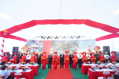 EVN hòa lưới điện tổ máy số 1 Dự án Nhà máy Thủy điện Hòa Bình mở rộng