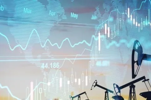 Giá xăng dầu hôm nay 14/11: tăng nhẹ do trừng phạt