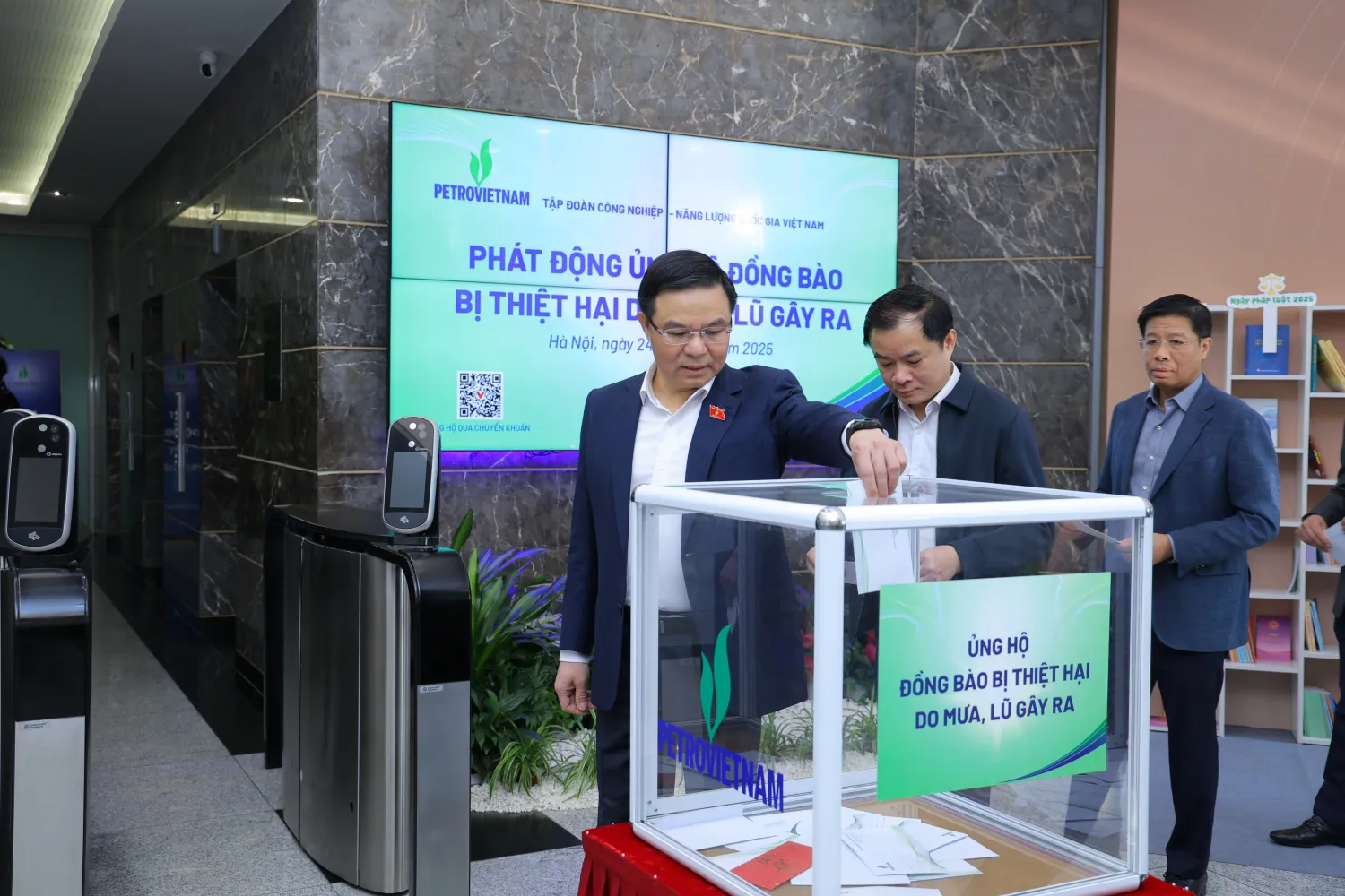 Petrovietnam phát động quyên góp ủng hộ đồng bào bị ảnh hưởng bởi mưa lũ