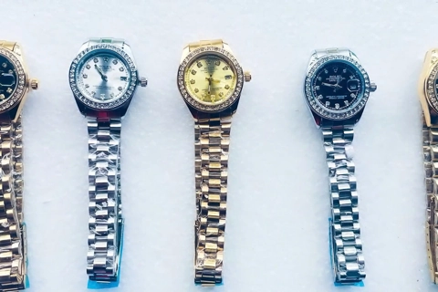 Phát hiện hàng trăm đồng hồ Rolex giả trị giá 45 tỷ đồng chuẩn bị mang đi tiêu thụ
