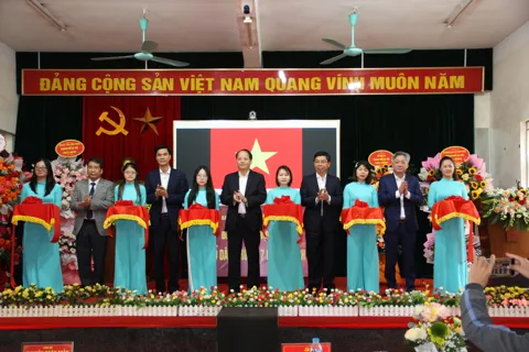 Phường Xuân Phương khai trương phòng họp trực tuyến tại các tổ dân phố, thúc đẩy chính quyền số từ cơ sở