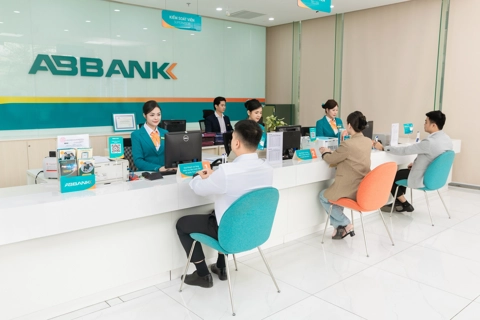 ABBANK được Wells Fargo vinh danh ngân hàng có chất lượng thanh toán quốc tế xuất sắc
