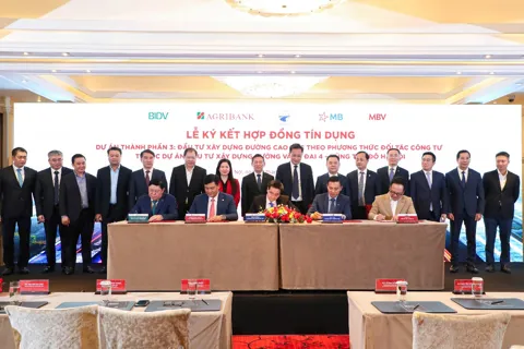 Agribank đồng hành cùng Thủ đô: Khơi thông dòng vốn, lan tỏa giá trị cộng đồng