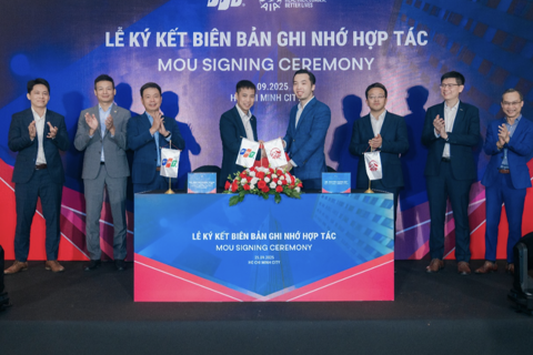 AIA Việt Nam và FPT hợp tác thúc đẩy chuyển đổi số lĩnh vực bảo hiểm sức khỏe