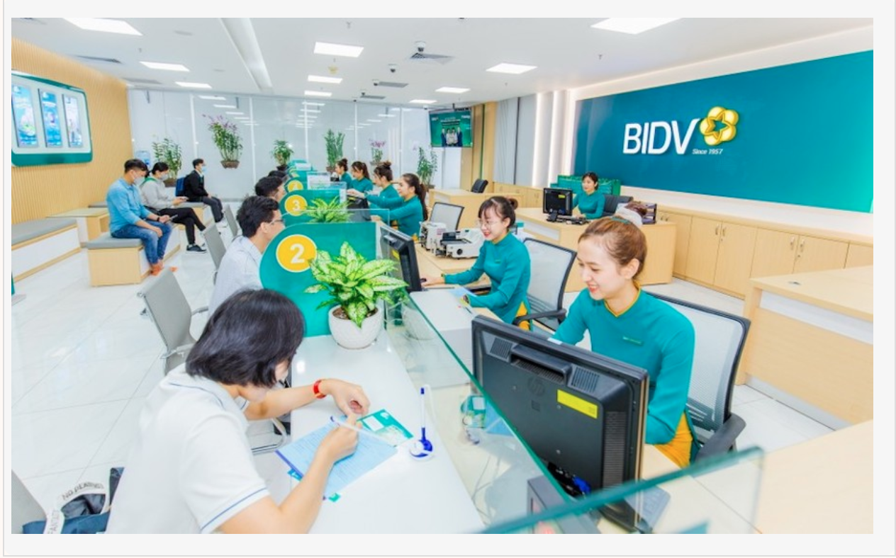 Ngân hàng Nhà nước chỉ đạo nóng: Giảm lãi suất cho vay 1,5%-2%/năm, quản chặt tín dụng tập trung