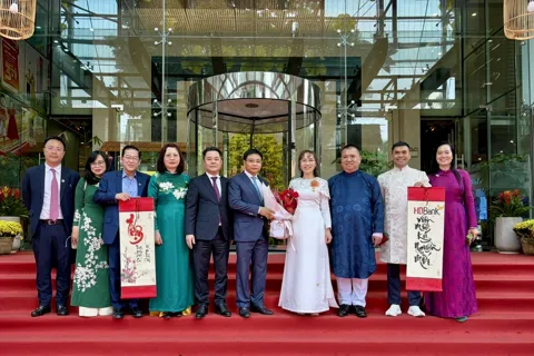 Từ tiếng cồng chứng khoán đầu Xuân đến nhịp kết nối các thị trường toàn cầu