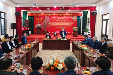 Phường Tây Mỗ gặp mặt các thế hệ lãnh đạo qua các thời kỳ