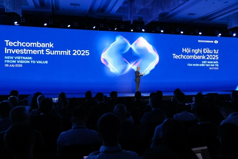 Techcombank Investment Summit 2025: “Việt Nam mới- tầm nhìn kiến tạo giá trị”
