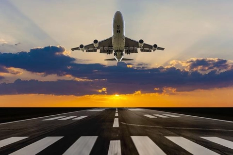 Một ông lớn hàng không chia cổ tức bằng cổ phiếu, cổ đông xếp hàng chờ