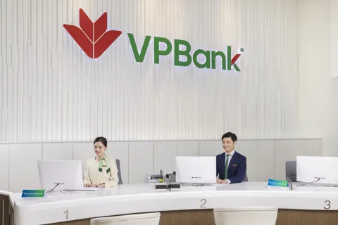 Sau khi dẫn đầu về tổng tài sản, VPBank tiếp tục vươn lên vị trí top 1 về lợi nhuận trong nhóm ngân hàng tư nhân