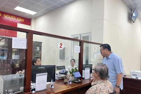 Phường Từ Liêm vận hành thử mô hình chính quyền địa phương hai cấp: hạ tầng, nhân lực sẵn sàng
