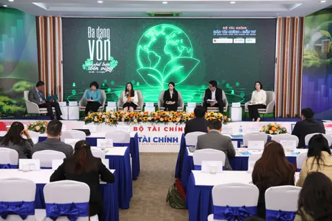 Phát triển bền vững: Mở “đường băng” cho dòng vốn xanh