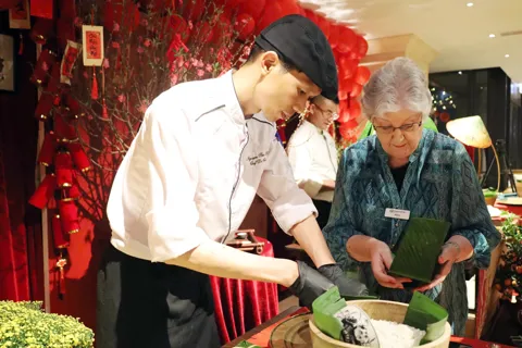 Du lịch Hà Nội “tung chiêu” hút khách đến với Thủ đô trong dịp Tết 
