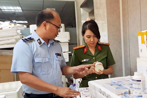 Hà Nội: bắt giữ hàng nghìn sản phẩm sữa, thực phẩm chức năng, mỹ phẩm nhập lậu