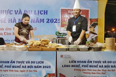 Khẳng định “du lịch Hà Nội điểm đến ẩm thực hấp dẫn”