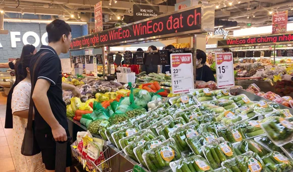 Đón năm mới 2026, siêu thị giảm giá kích cầu tiêu dùng
