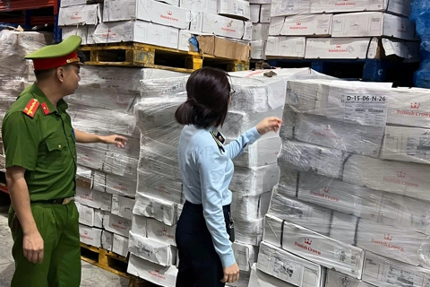 Quản lý thị trường Hà Nội phát hiện 15 tấn xương lợn hết hạn sử dụng
