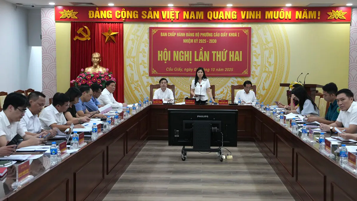 Phường Cầu Giấy: tăng cường sự lãnh đạo của Đảng đối với công tác quản lý đô thị