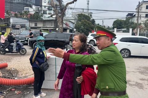 Công an phường Tây Hồ: Giữ vững kỷ cương đô thị và an ninh lễ hội đầu năm mới