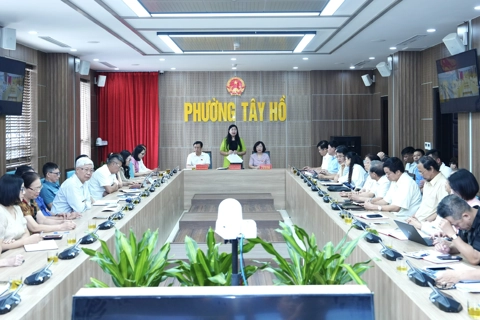 Phường Tây Hồ: Cử tri mong muốn nâng cao chất lượng y tế, giáo dục