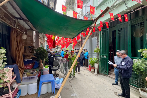 Phường Hồng Hà tổ chức cưỡng chế đất công, củng cố kỷ cương quản lý đô thị
