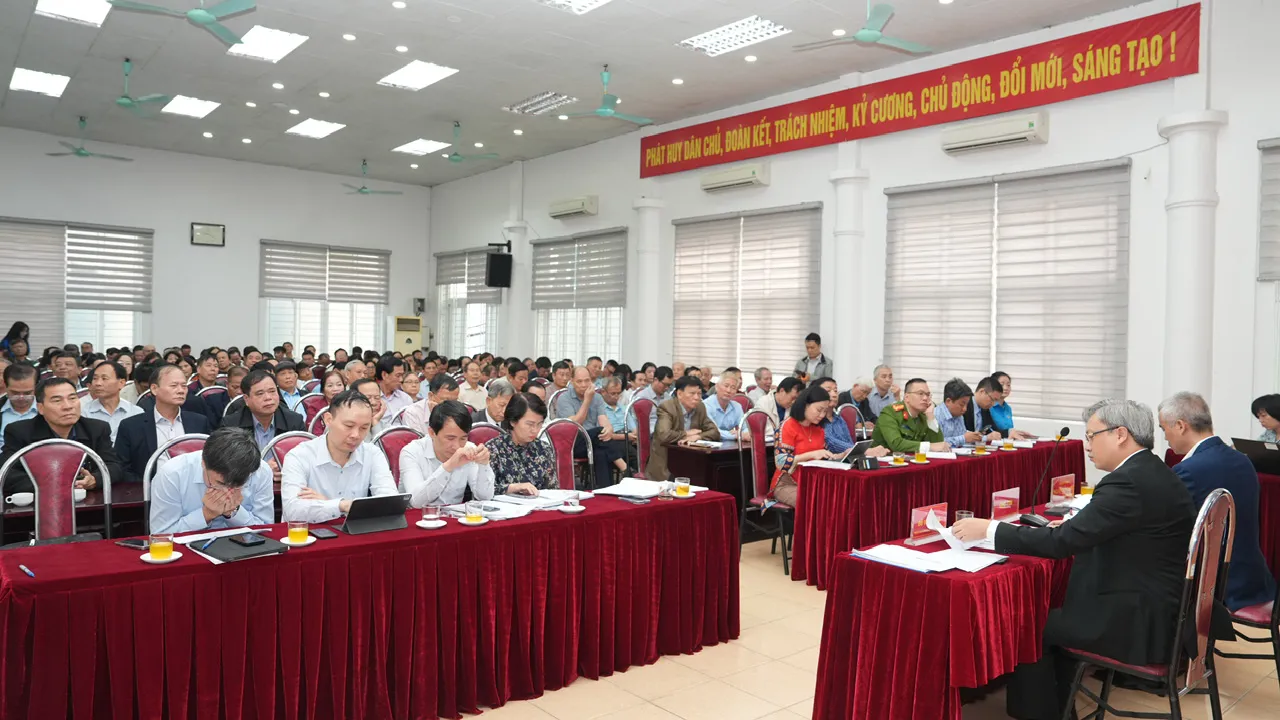 Phường Nghĩa Đô: cam kết giải quyết các vấn đề dân sinh bức xúc
