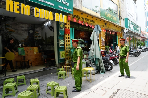Kiên quyết xử lý nghiêm vi phạm trật tự đô thị

