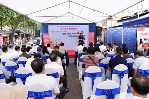 Triển khai mô hình “Chợ thông minh 4.0 – Không dùng tiền mặt” tại chợ Nghĩa Tân