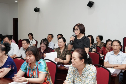 Đại biểu HĐND TP Hà Nội tiếp xúc cử tri quận Cầu Giấy
