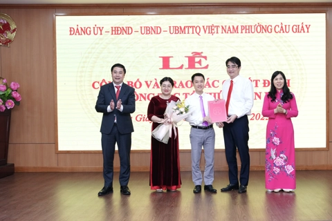 Kiện toàn bộ máy phòng, ban phường Cầu Giấy