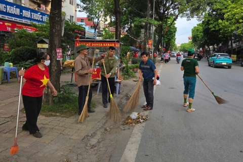 Phường Yên Sở: ra quân đảm bảo trật tự đô thị trên địa bàn
