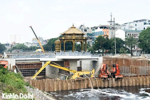 Hối hả, khẩn trương tại công trường “hồi sinh” sông Tô Lịch