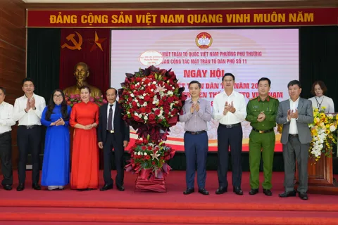 Phát huy tinh thần đoàn kết xây dựng “Người Phú Thượng thanh lịch – nghĩa tình – trách nhiệm”