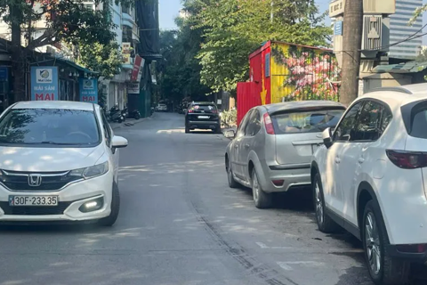 Cần rà soát quy trình mở điểm trông giữ phương tiện tại ngõ 38 Phương Mai