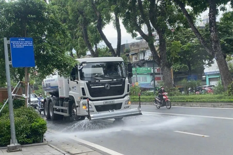 Tăng cường cơ giới hóa quét hút và rửa đường để cải thiện chất lượng không khí