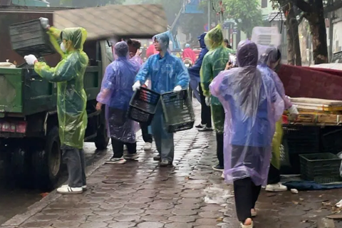 Phường Cầu Giấy quyết liệt ra quân lập lại trật tự đô thị