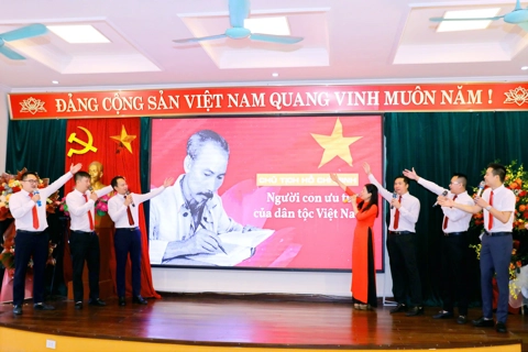 Phường Nhật Tân tổng kết 10 năm thực hiện Chỉ thị 05-CT/TW của Bộ Chính trị
