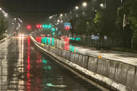 Tai nạn giao thông mới nhất 2/9/2025: phát hiện thi thể trên đường, nghi bị ô tô cán