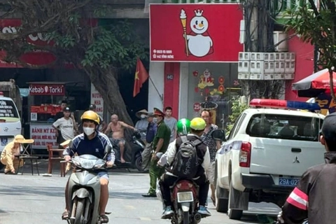 Tai nạn giao thông mới nhất 15/6/2025: bé 5 tuổi nguy kịch sau va chạm xe tải
