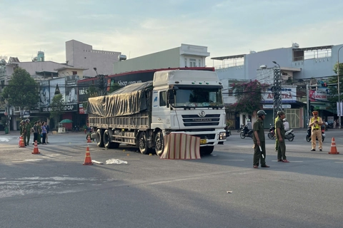 Tai nạn giao thông mới nhất 13/8/2025: truy tìm tài xế gây tai nạn chết người rồi bỏ trốn