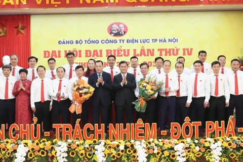 27 đồng chí được bầu vào Ban Chấp hành Đảng bộ EVNHANOI khóa IV