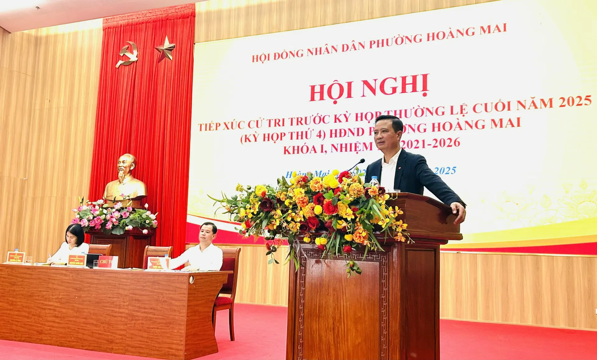 Phường Hoàng Mai: ưu tiên giải quyết kiến nghị của cử tri, phát triển thương mại – dịch vụ